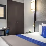 Le Marquis By Inwood