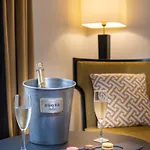 Hotel Le Marquis By Inwood 4*
