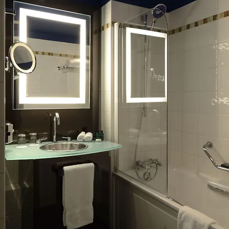 Le Marquis By Inwood 酒店 4*