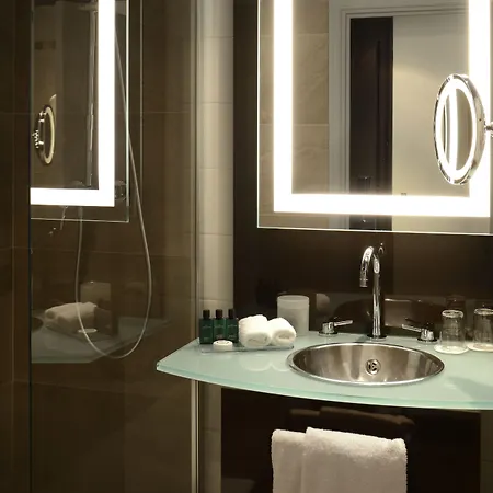 Le Marquis By Inwood 酒店