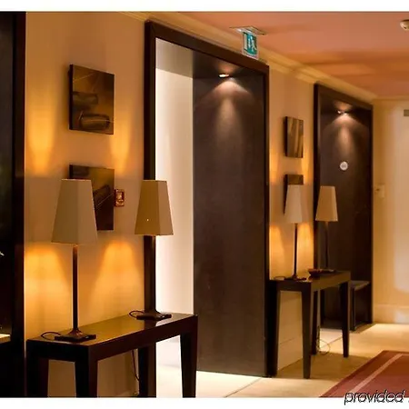 Le Marquis By Inwood