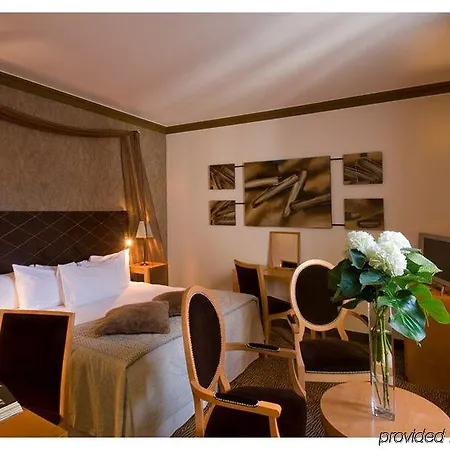 Hotel Le Marquis By Inwood Paryż