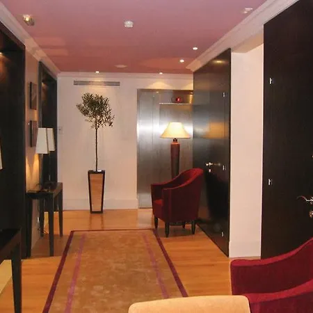Le Marquis By Inwood Hotel 4*