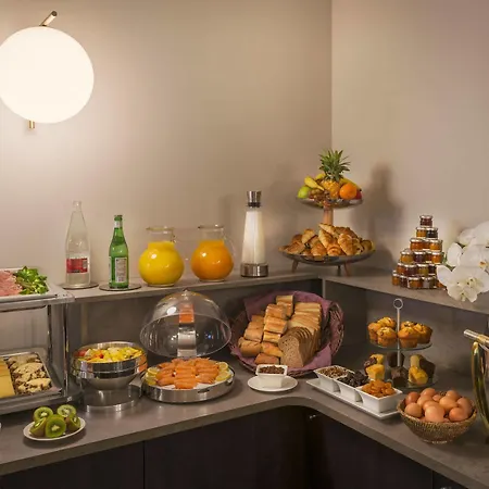 Le Marquis By Inwood Hotel