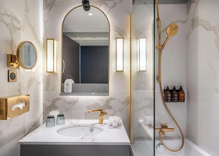 Le Marquis By Inwood Hotel Parijs