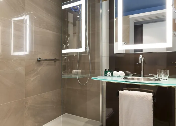 Hotel Le Marquis By Inwood Parijs