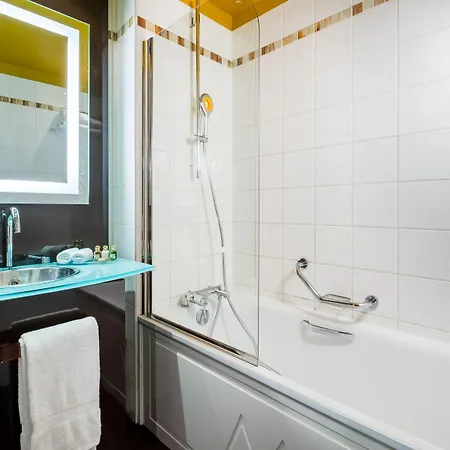 Hotel Le Marquis By Inwood 4*