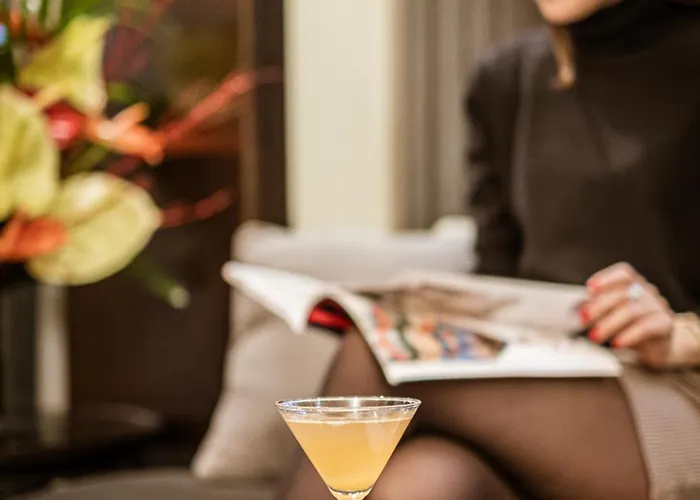 Le Marquis By Inwood Hotell